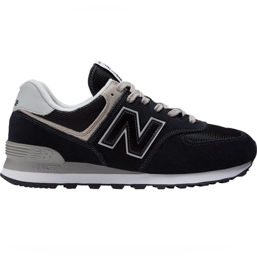 New Balance 574 Core Sneaker in Black & Grey M 8 / W 9.5